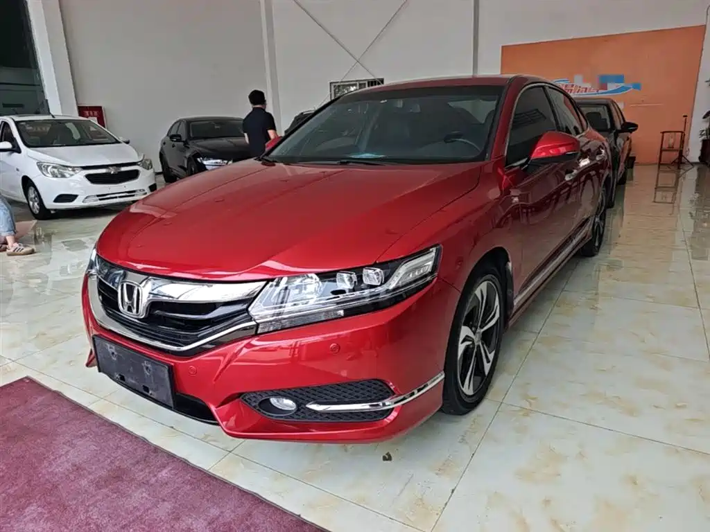 Honda Spirior 2015 2.4L Premium Edition