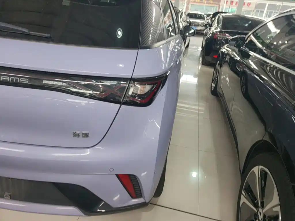 BYD Dolphin — миниатюра 8