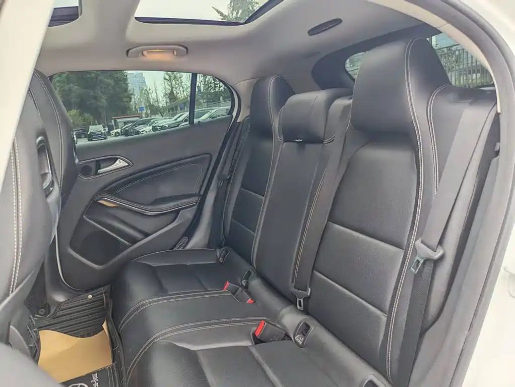 Mercedes-Benz GLA — миниатюра 28