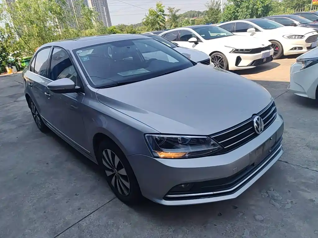 Volkswagen Sagitar — миниатюра 4