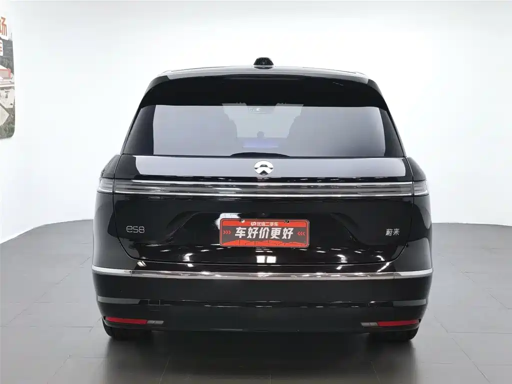 NIO ES8 2026 мест Executive Luxury