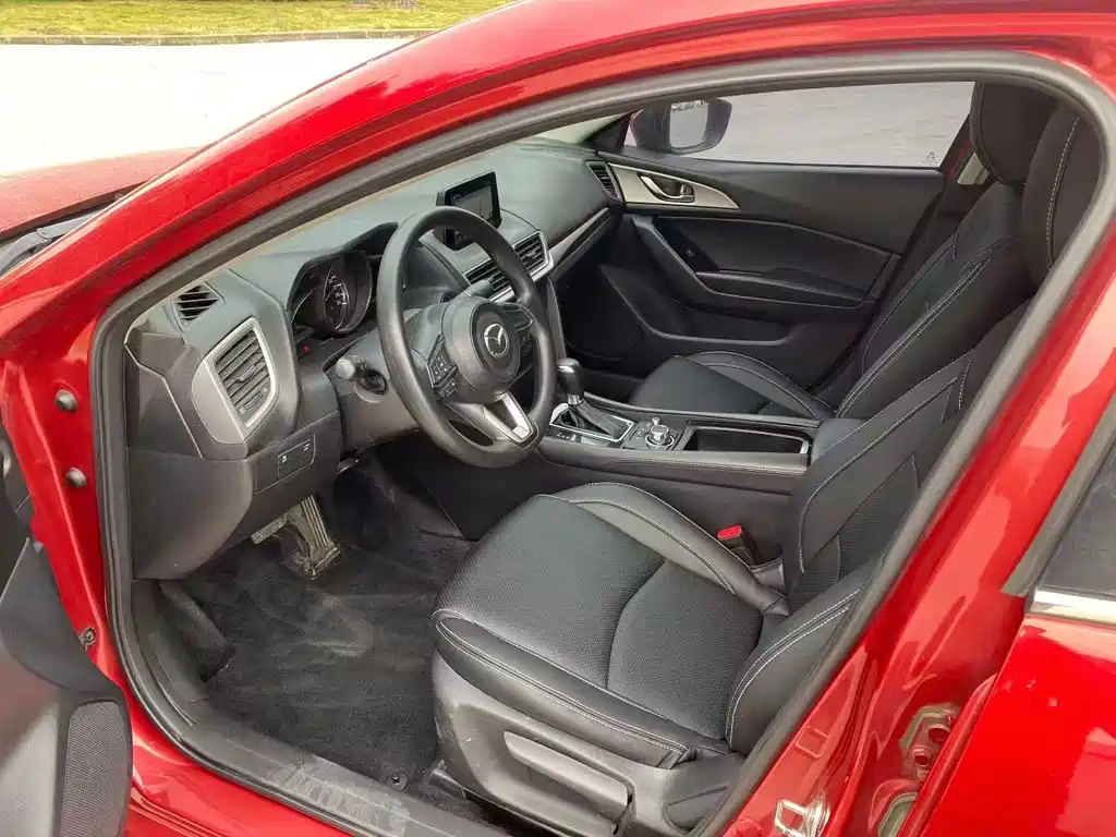 Mazda 3 Axela — миниатюра 9