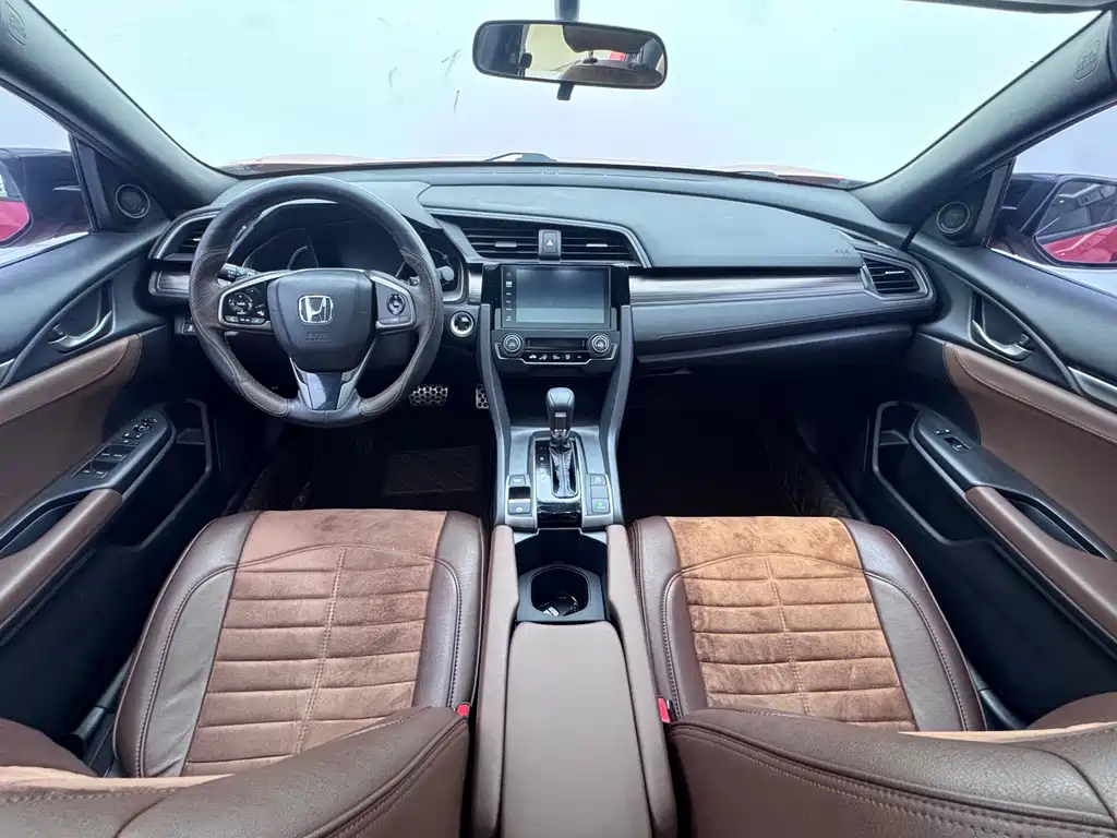 Honda Civic — миниатюра 8
