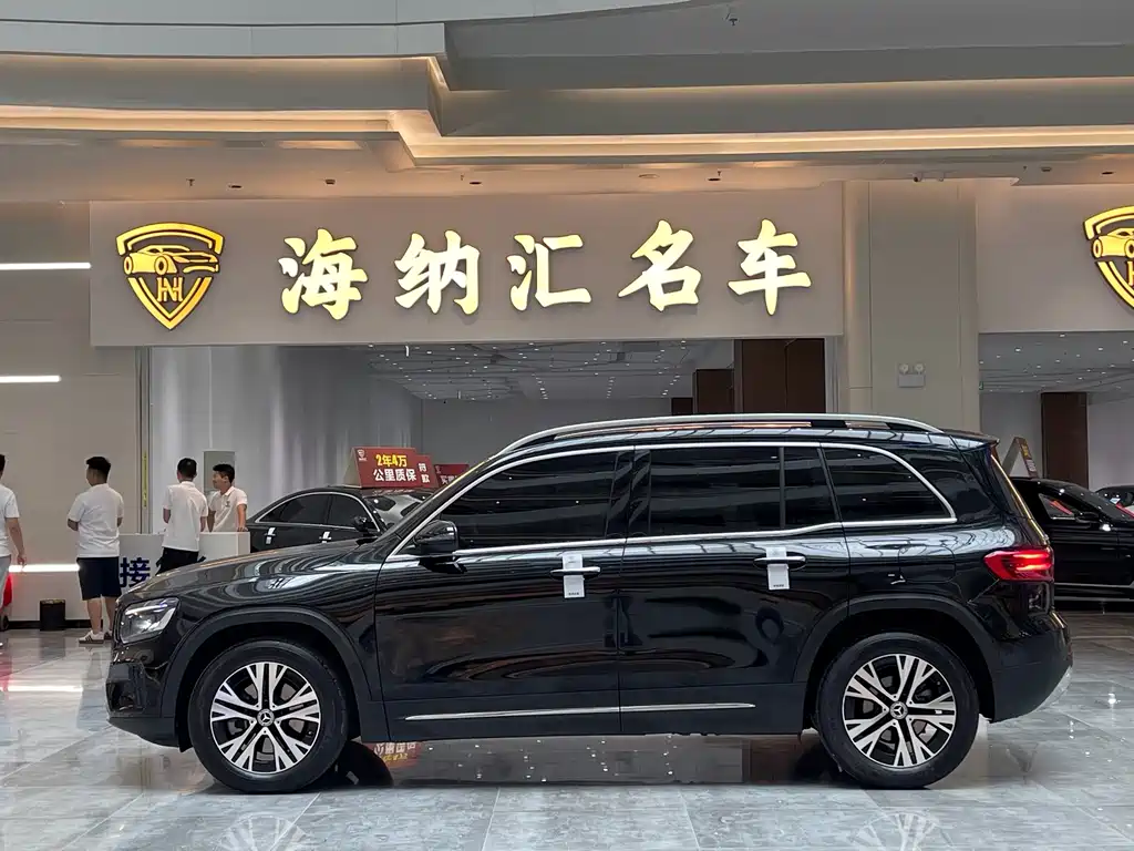 Mercedes-Benz GLB — миниатюра 3