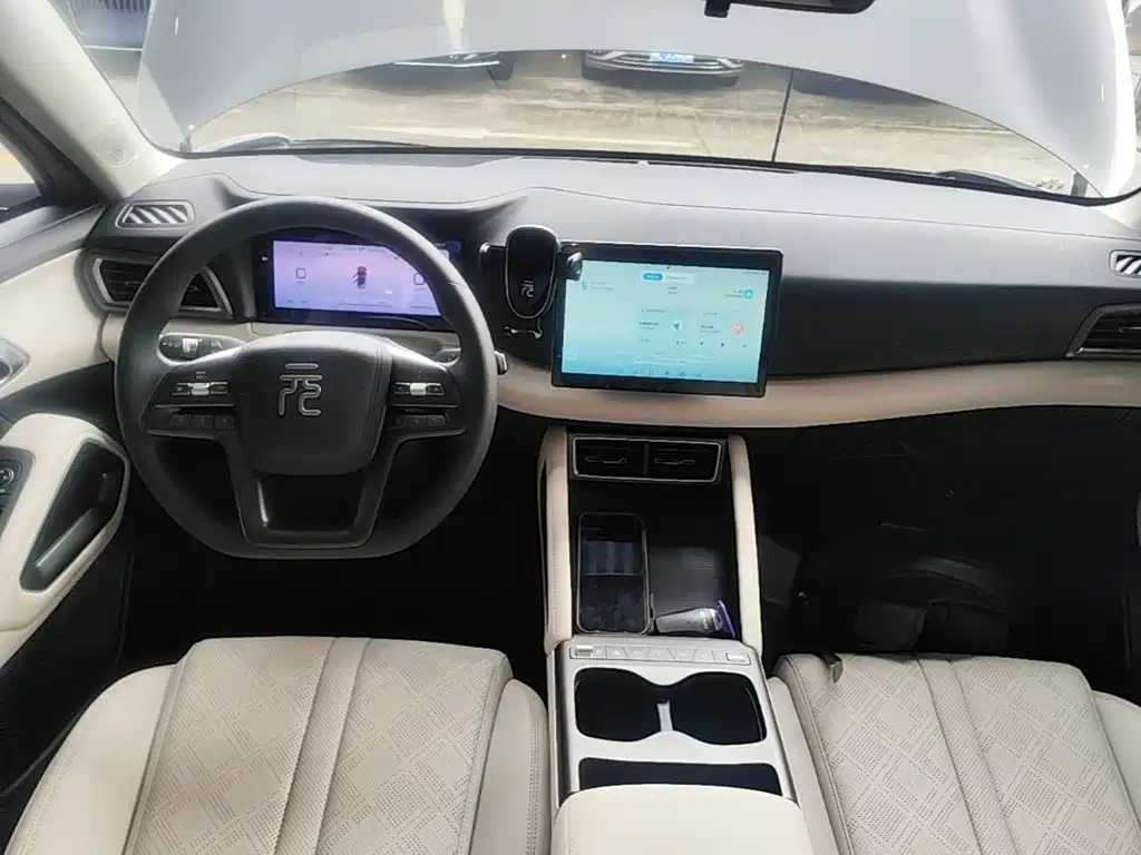 BYD Yuan UP — миниатюра 10