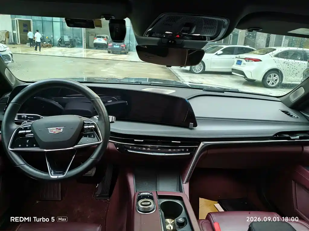 Cadillac CT6 — миниатюра 5