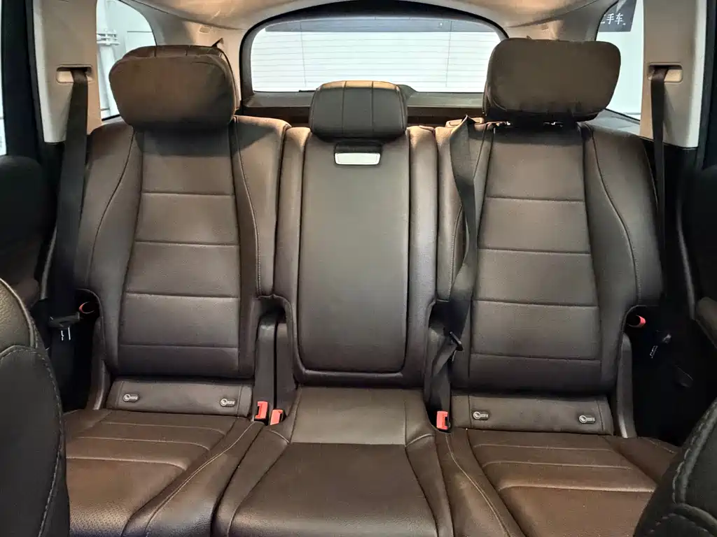 Mercedes-Benz GLS — миниатюра 18