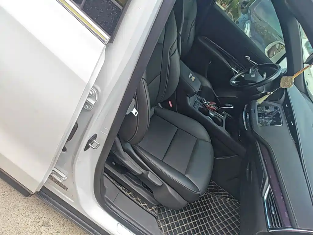 Cadillac XT4 — миниатюра 25