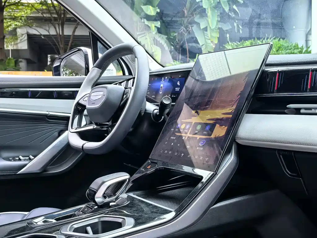 Geely Boyue L — миниатюра 33