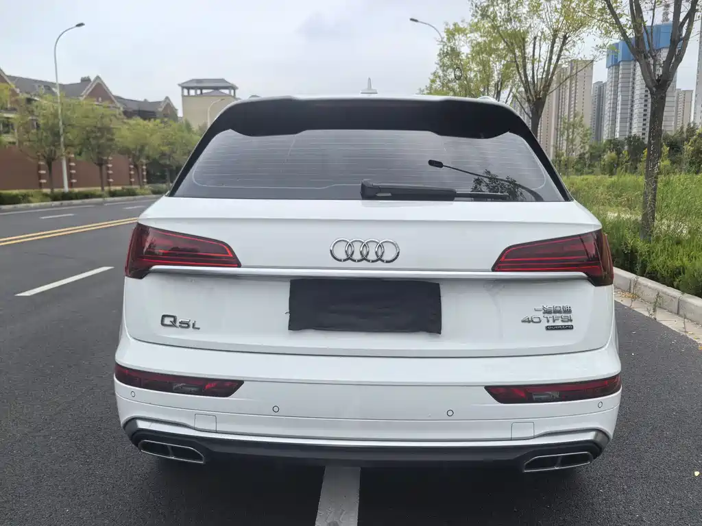 Audi Q5L — миниатюра 20