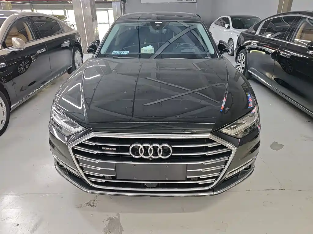Audi A8 — миниатюра 2