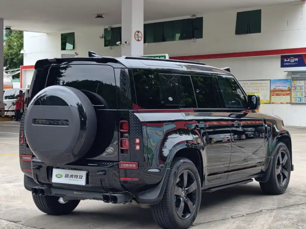 Land Rover Defender — миниатюра 11