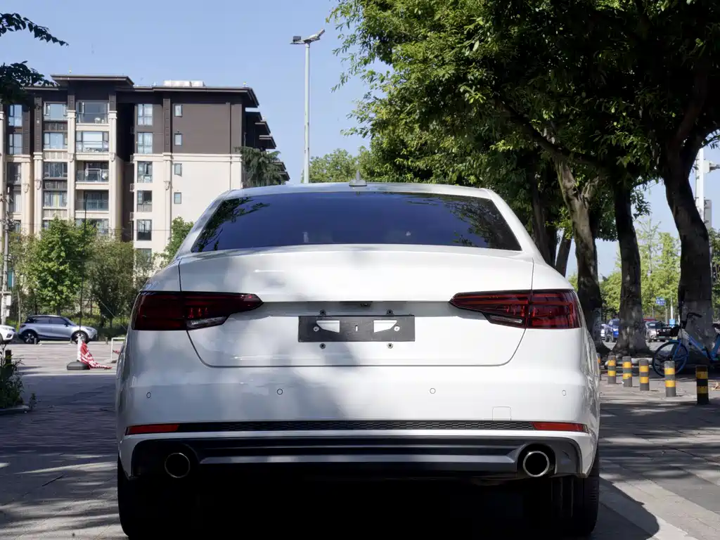 Audi A4L — миниатюра 16