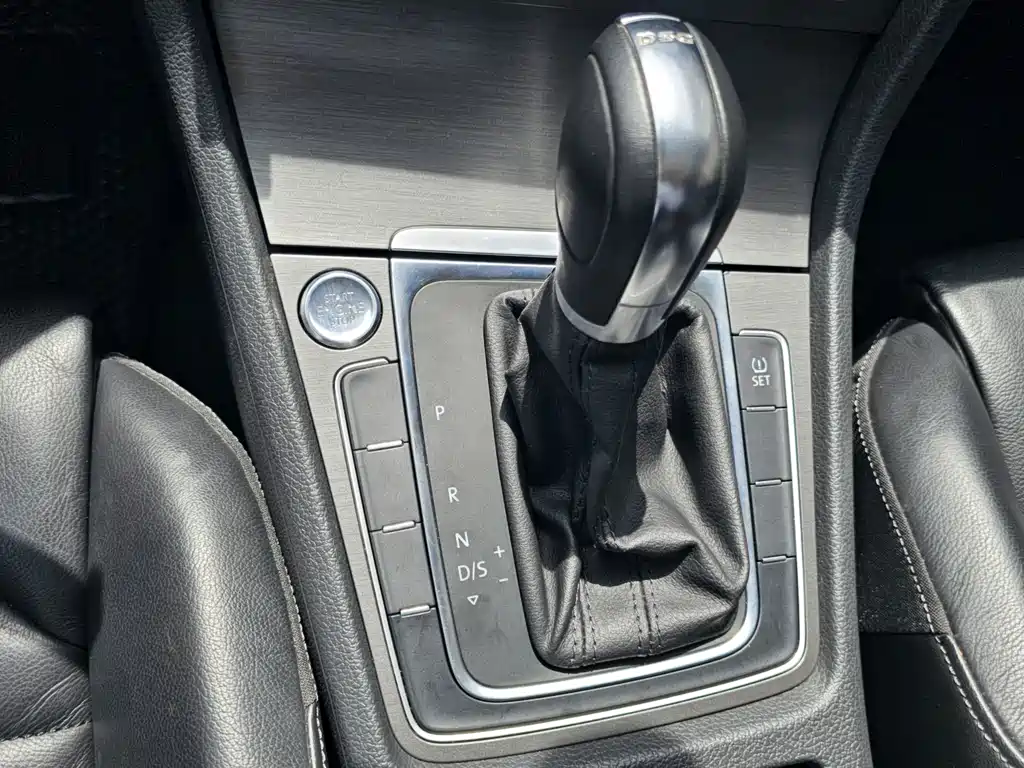 Volkswagen Golf — миниатюра 8