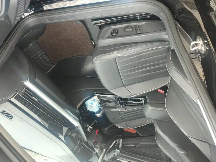 Volkswagen Passat — миниатюра 8