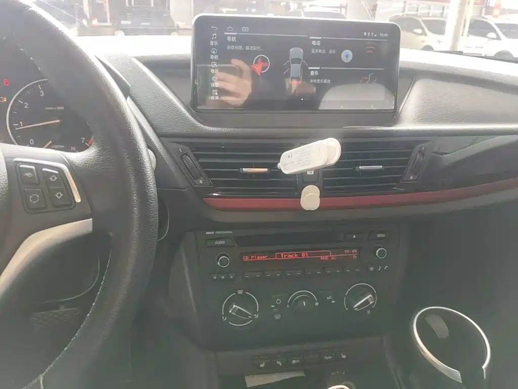 BMW X1 — миниатюра 13