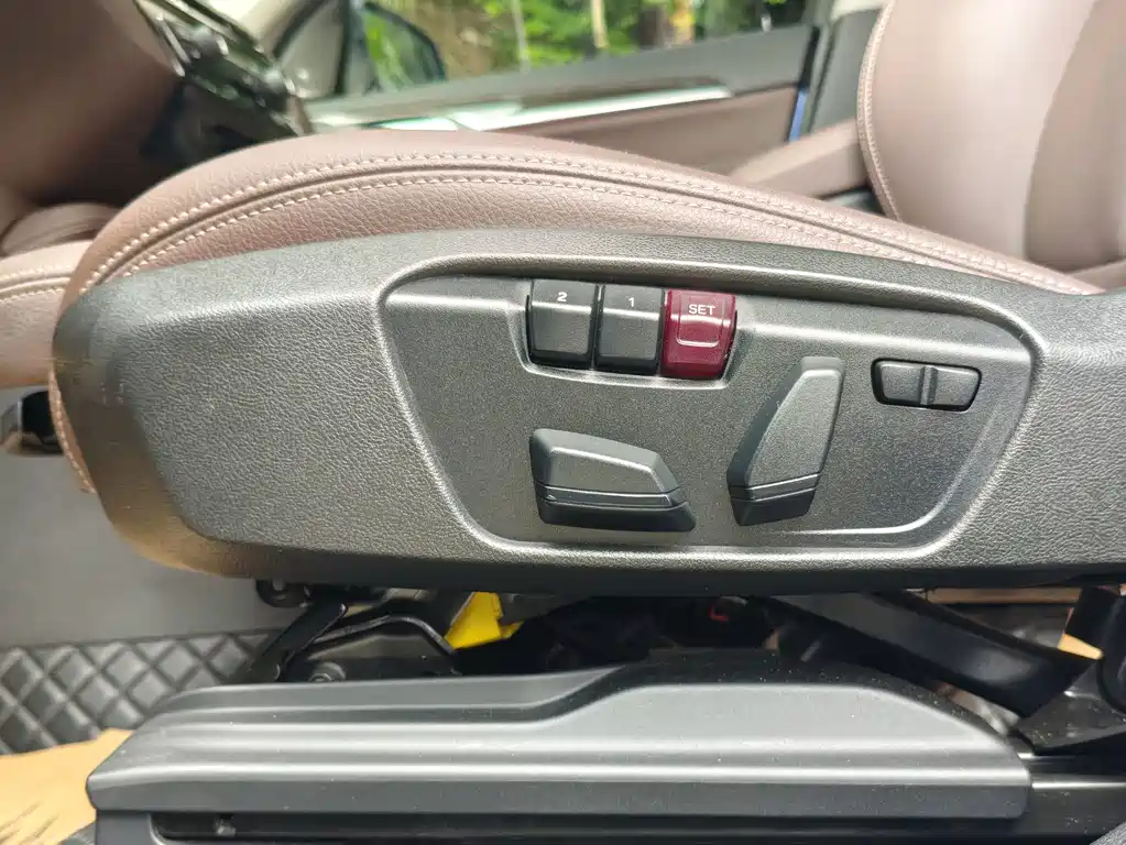 BMW X1 — миниатюра 17