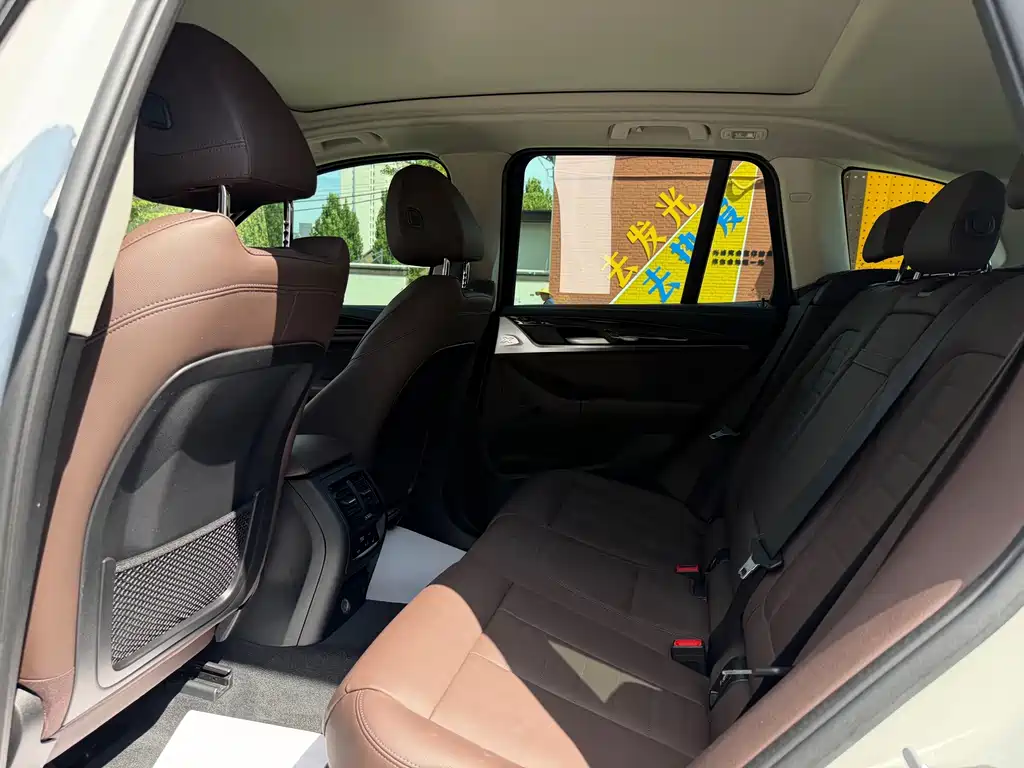BMW X3 — миниатюра 13