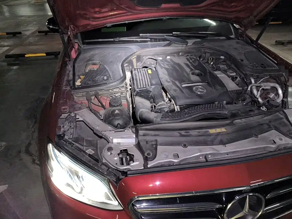 Mercedes-Benz E-Class — миниатюра 20