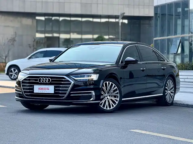 audi a8