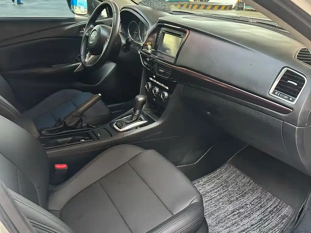 Mazda Atenza — миниатюра 7