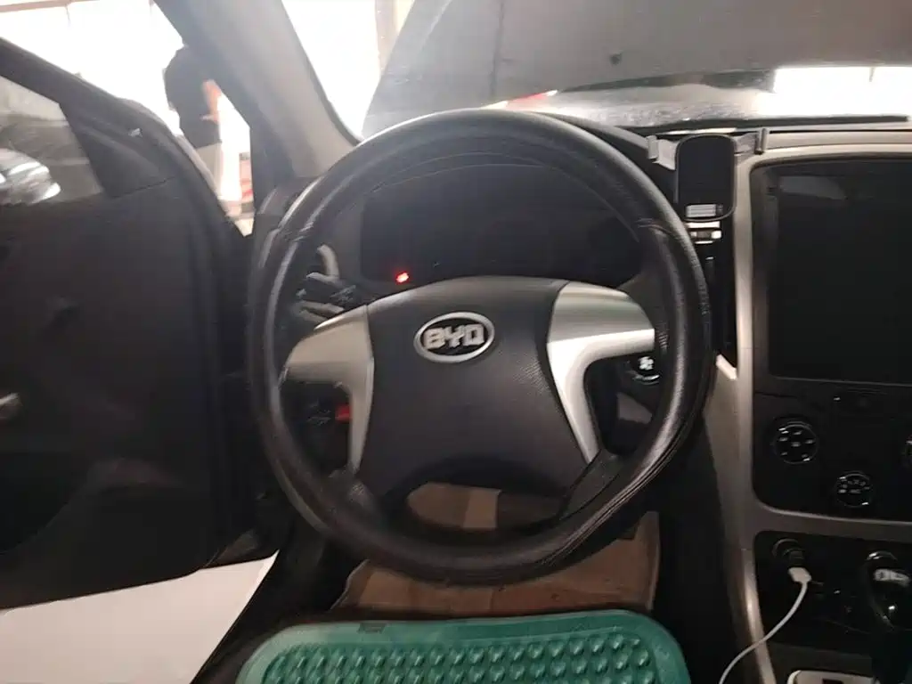 BYD F3 — миниатюра 11