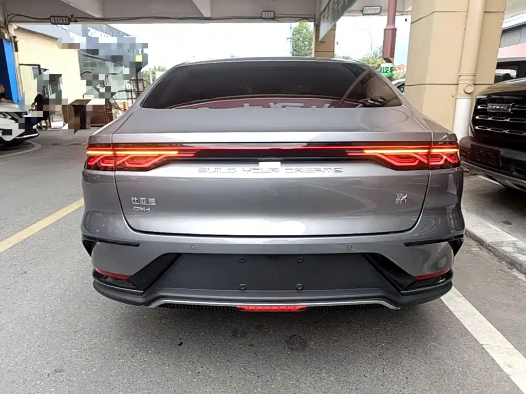 BYD Han — миниатюра 6