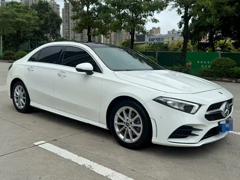 Mercedes-Benz A-Class — миниатюра 3