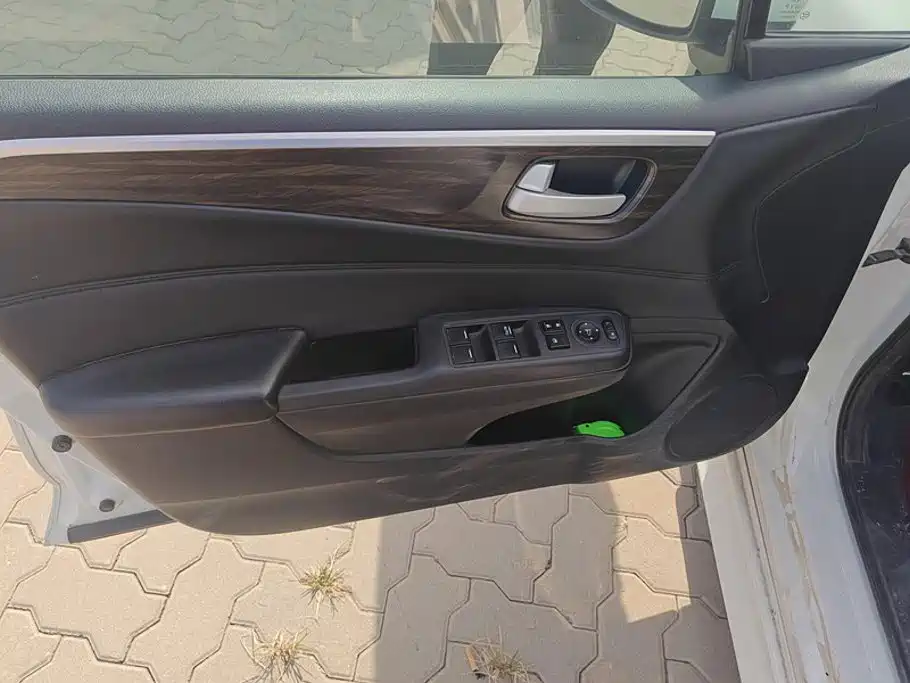 Honda Jade — миниатюра 7