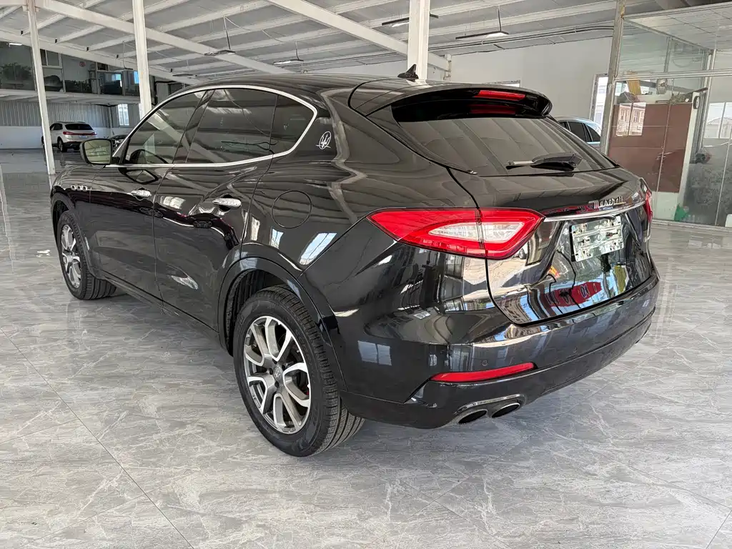 Maserati Levante — миниатюра 4