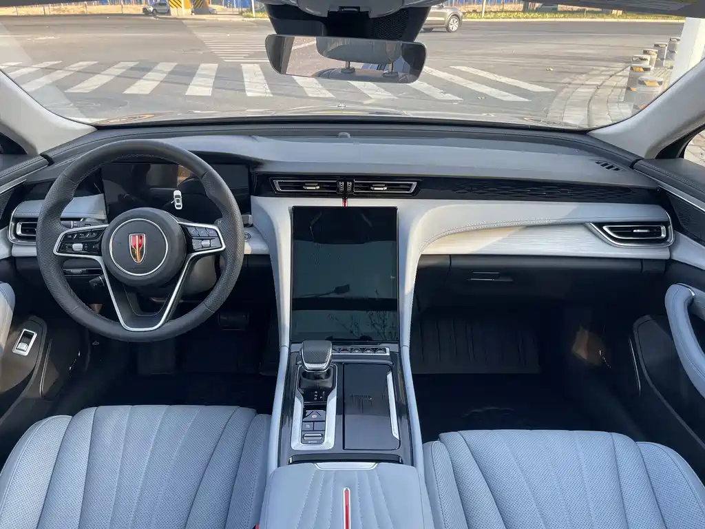 Hongqi HONGQI H5 PHEV