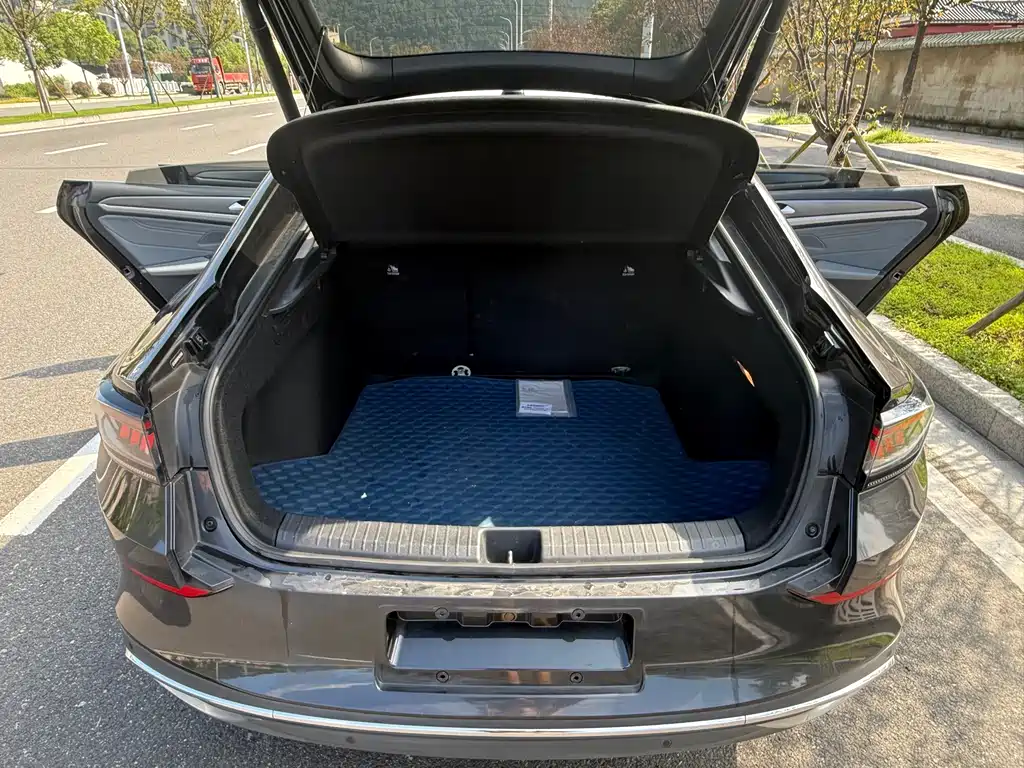 Volkswagen Lamando — миниатюра 17