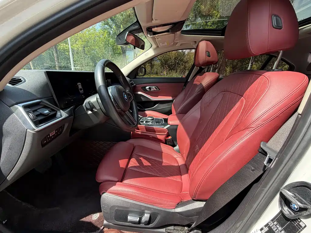 BMW i3 — миниатюра 6