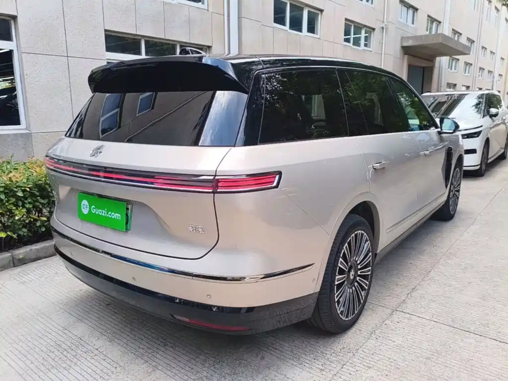 NIO ES8 — миниатюра 7