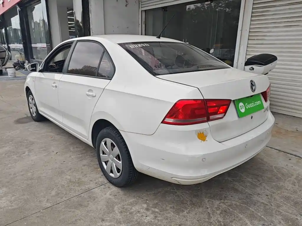 Volkswagen Santana — миниатюра 23