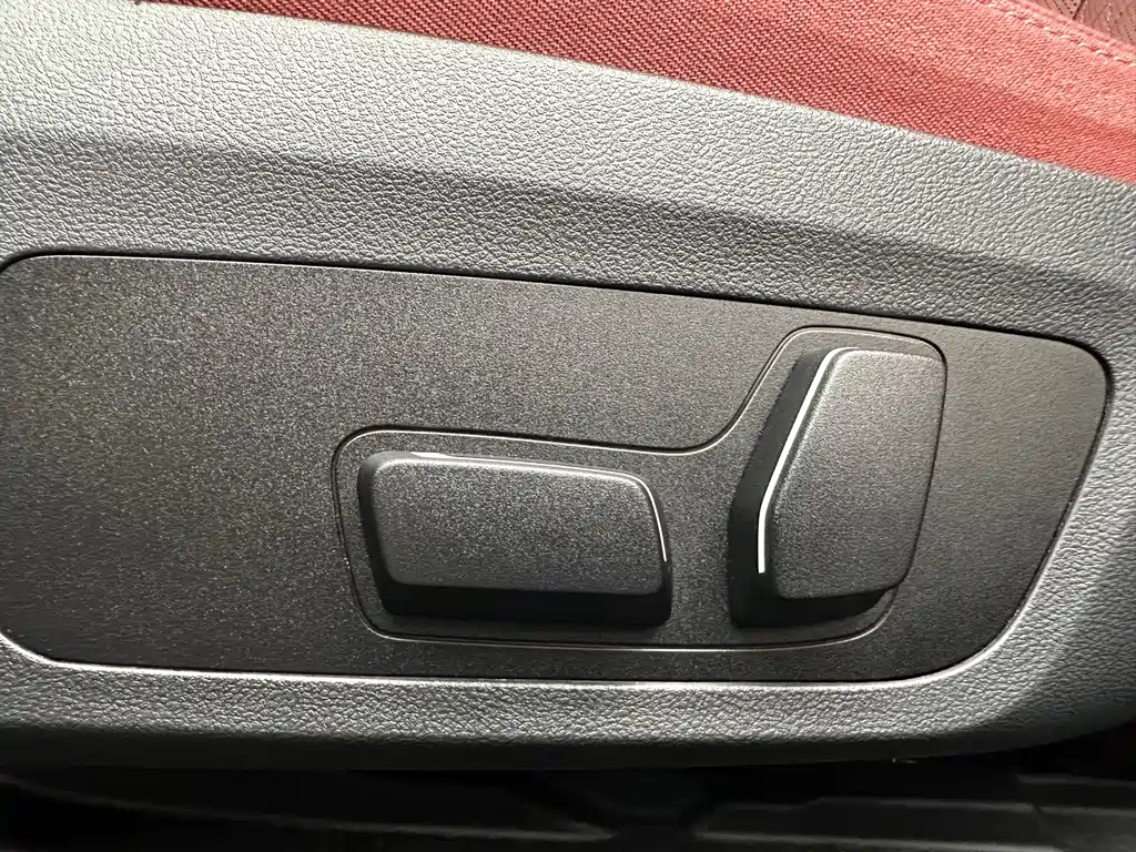 BMW 3 Series — миниатюра 11