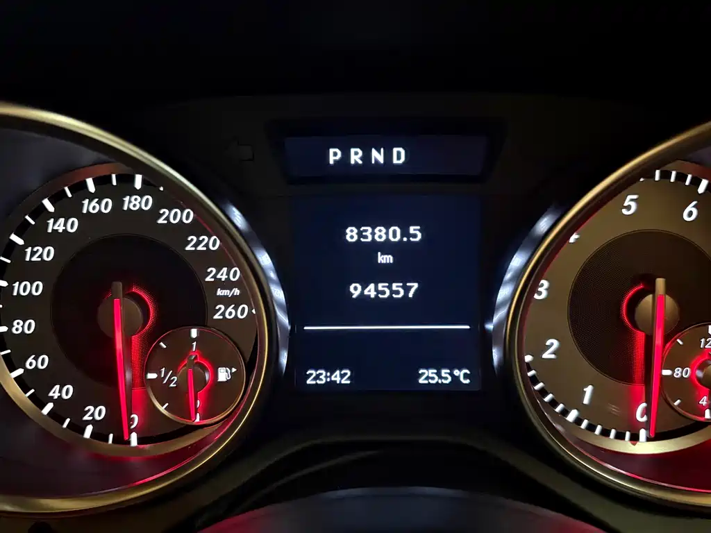 Mercedes-Benz SLK-Class — миниатюра 11
