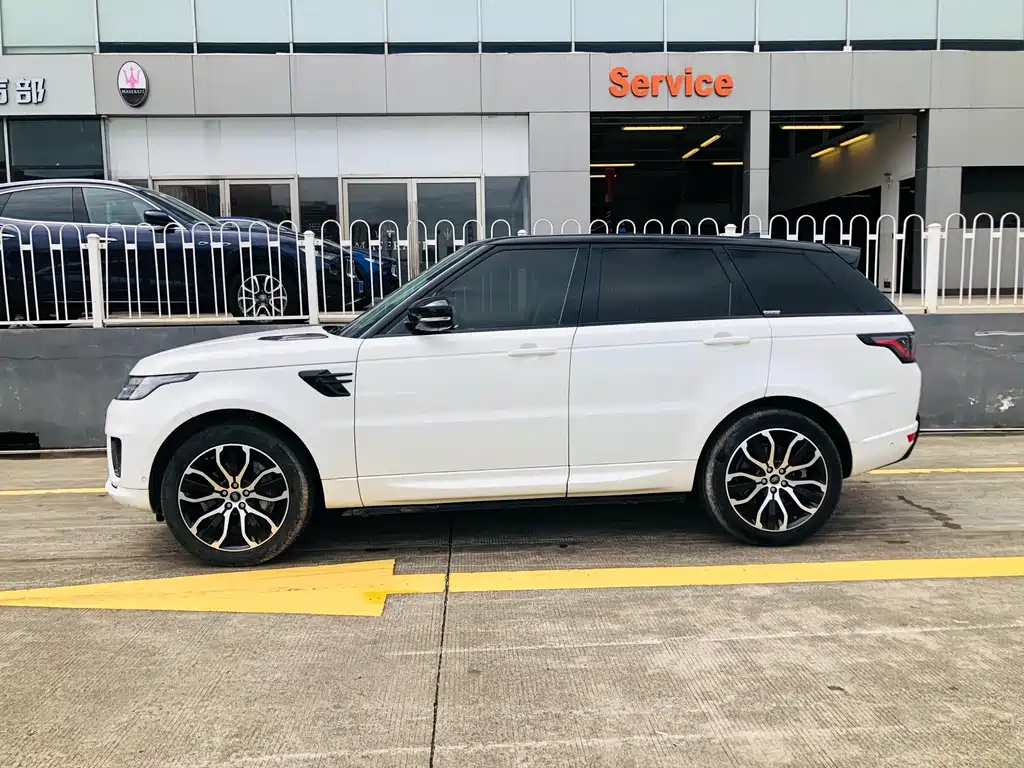 Land Rover Sport — миниатюра 8