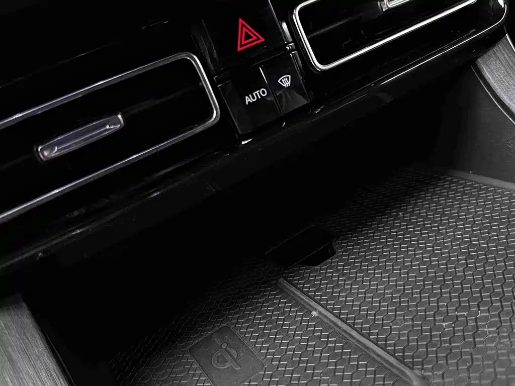 GAC Motor Trumpchi GS8 — миниатюра 17