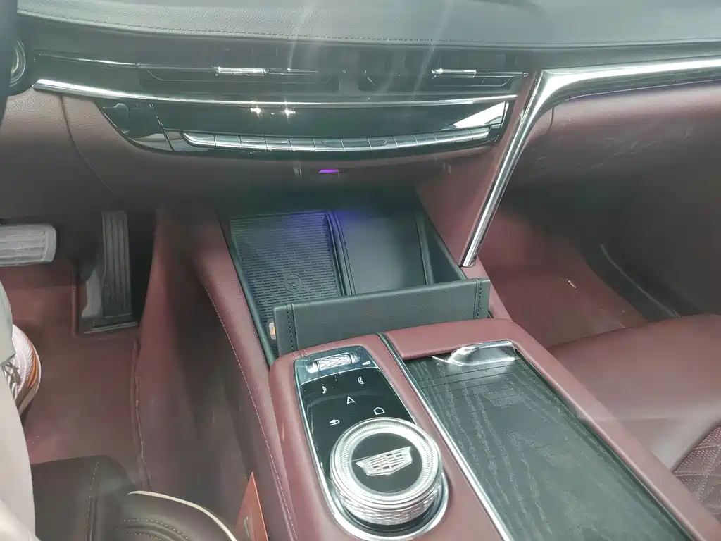 Cadillac CT6 — миниатюра 7