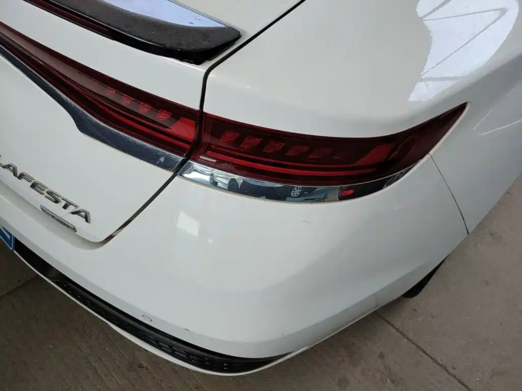 Hyundai Fista — миниатюра 8