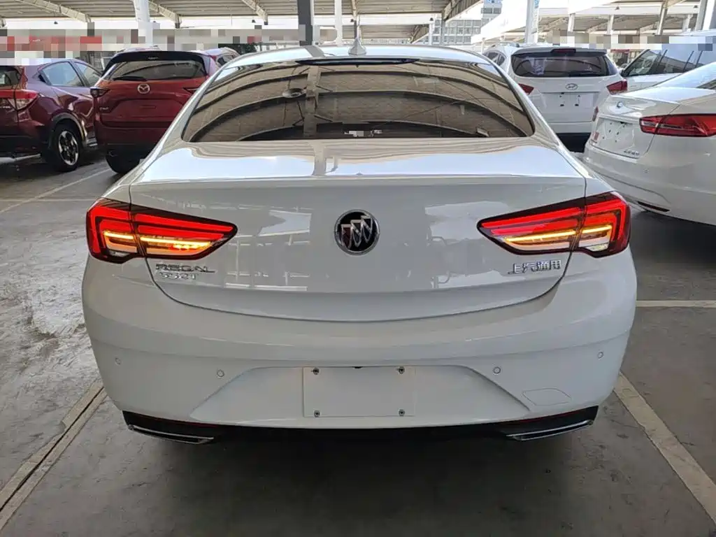 Buick Regal — миниатюра 6