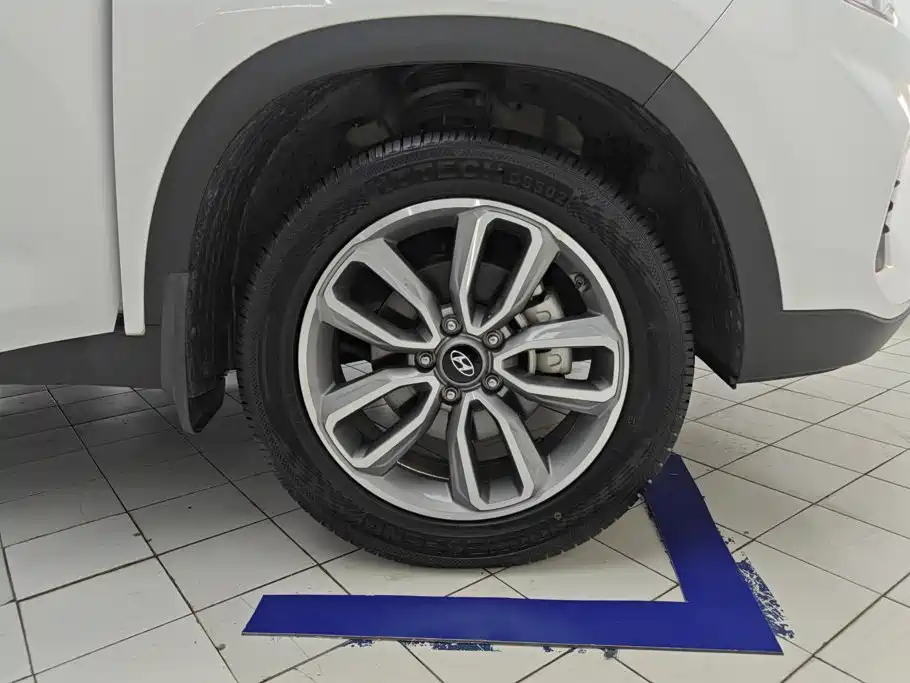 Hyundai ix35 — миниатюра 6
