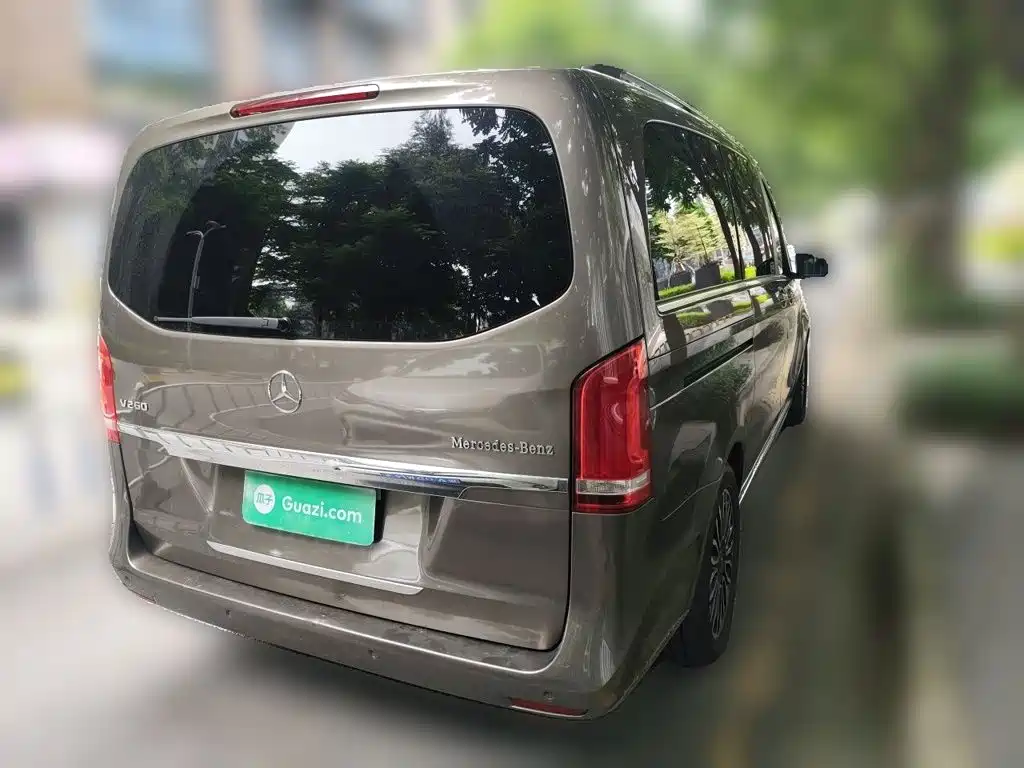 Mercedes-Benz V-Class — миниатюра 4