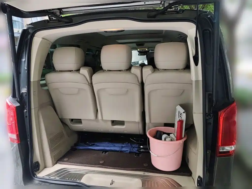 Mercedes-Benz V-Class — миниатюра 15