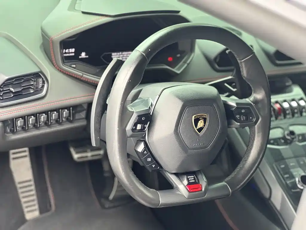 Lamborghini Huracán — миниатюра 11