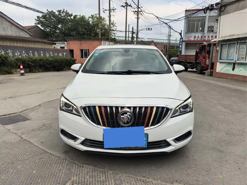 Buick Verano — миниатюра 2