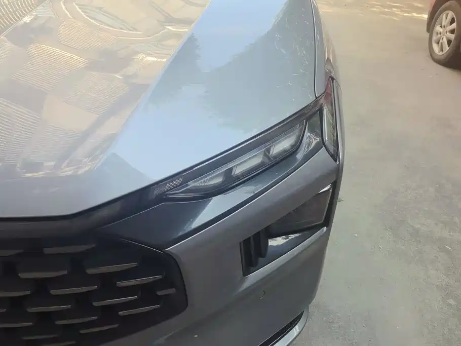 Ford Mondeo — миниатюра 5