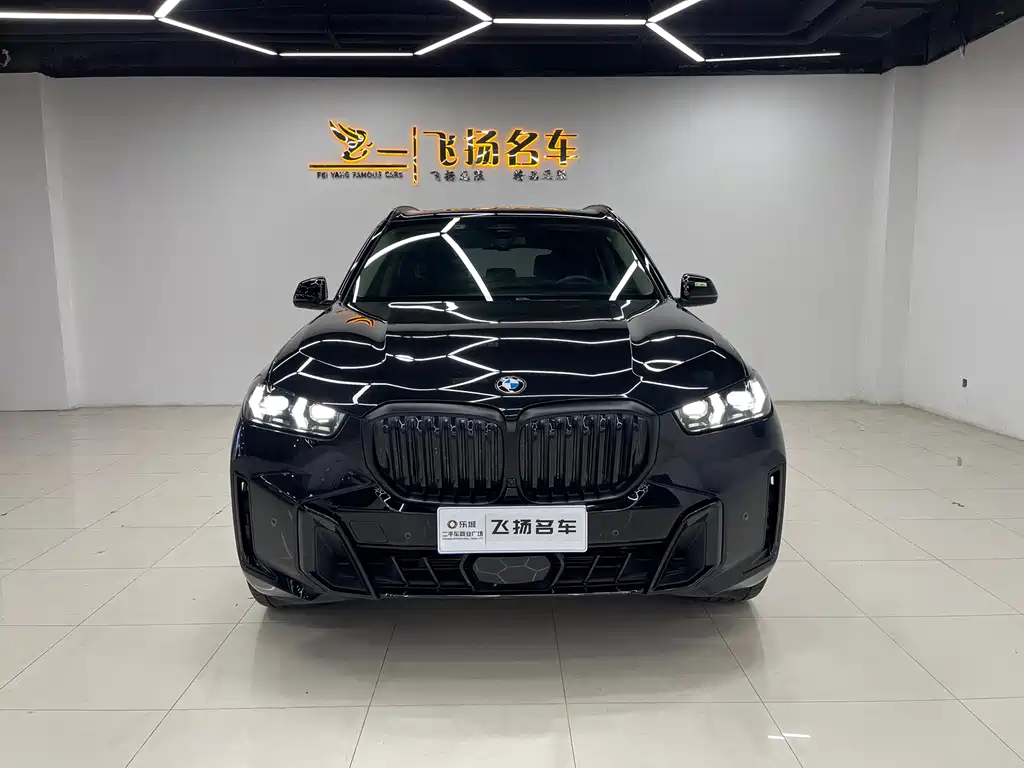 BMW X5 2025 xDrive 30Li Premium M Sport
