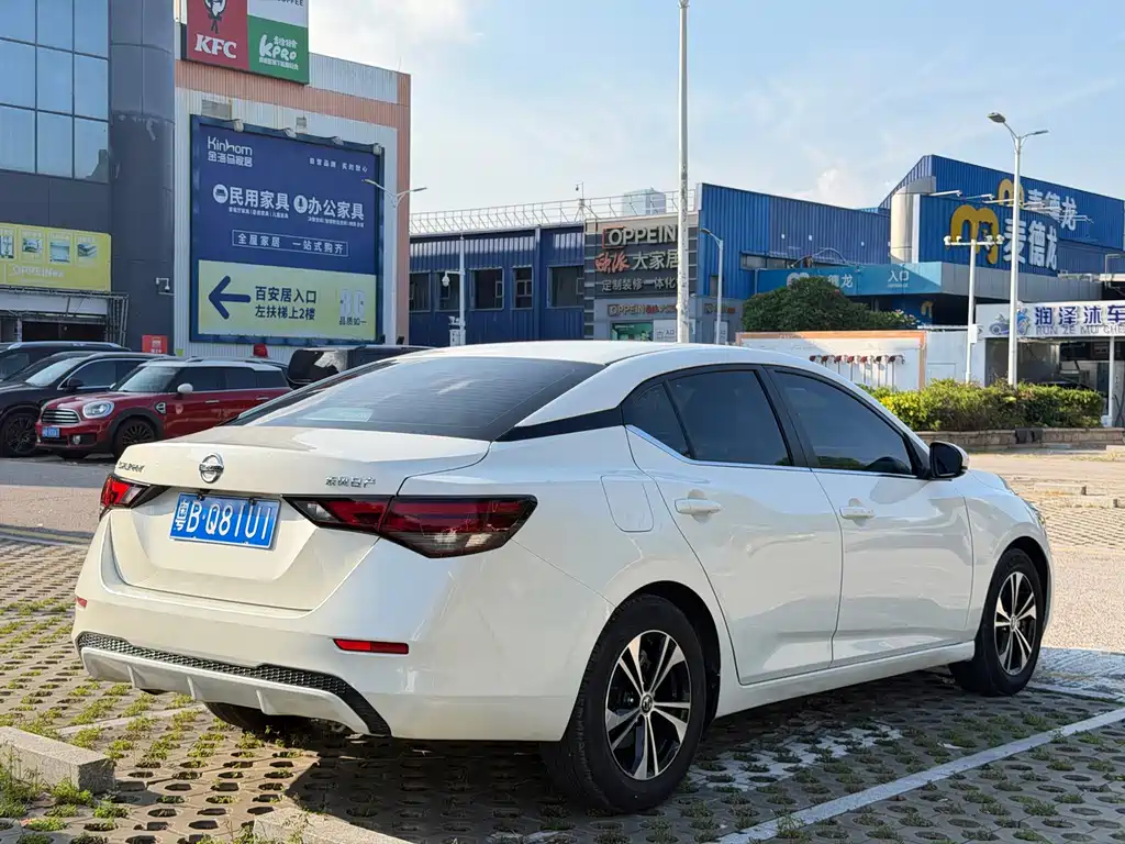 Nissan Sylphy — миниатюра 8